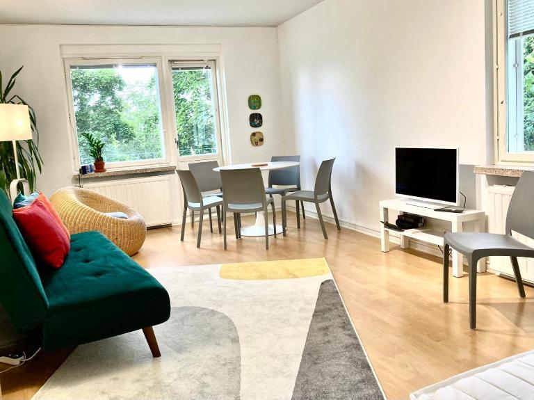 Huippukaksio parvekkeella Linnan lähellä - B&B Savonlinna