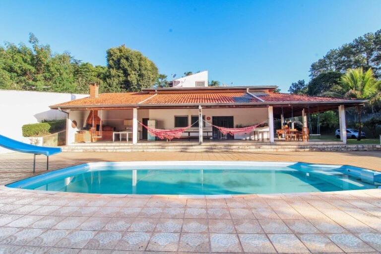 Chacara Aconchegante em Louveira - Bed and Breakfast Louveira