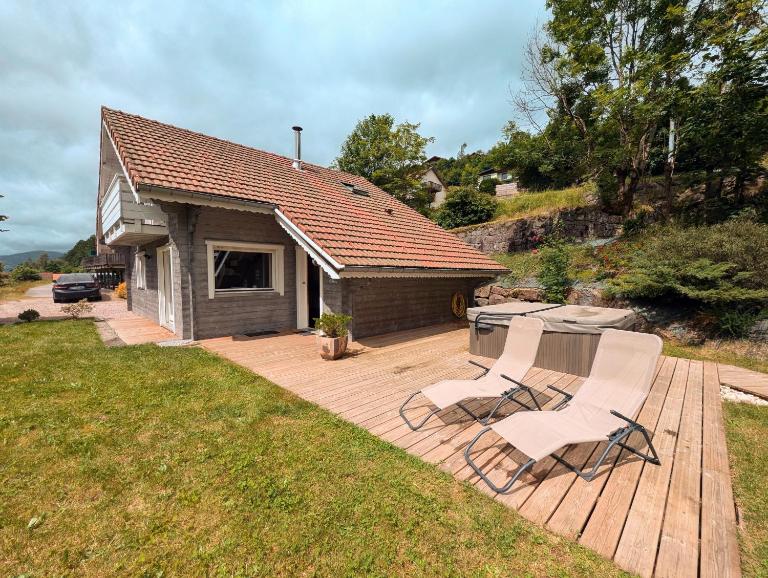 Chalet Sauna jacuzzi 6 personnes - Chambres d'hôtes La Bresse