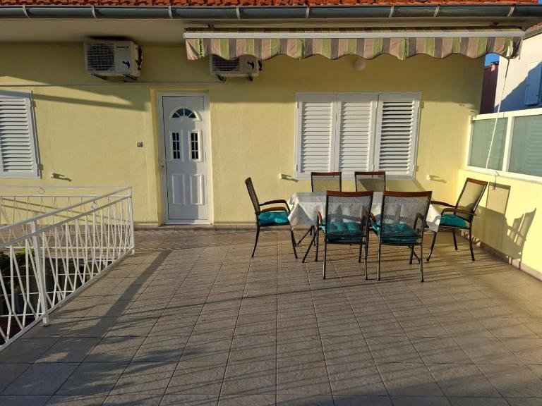 Apartment Terrazza Primošten - B&B Primošten