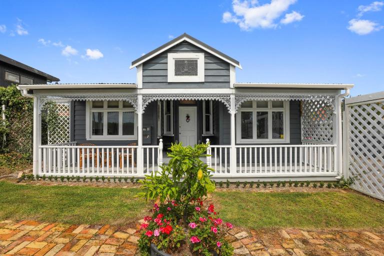 Central Heritage Villa - Chambres d'hôtes Rotorua