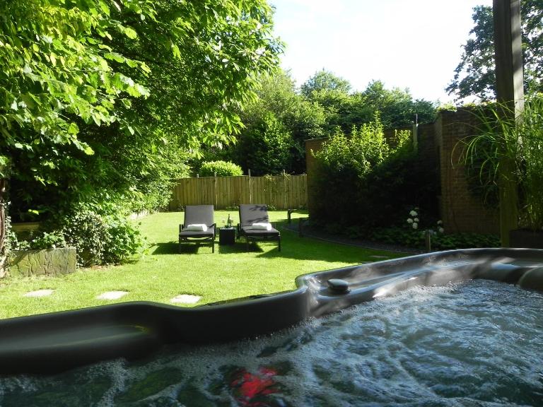 Sweetwater Privé Wellness - Bed and Breakfast Oud-Heverlee