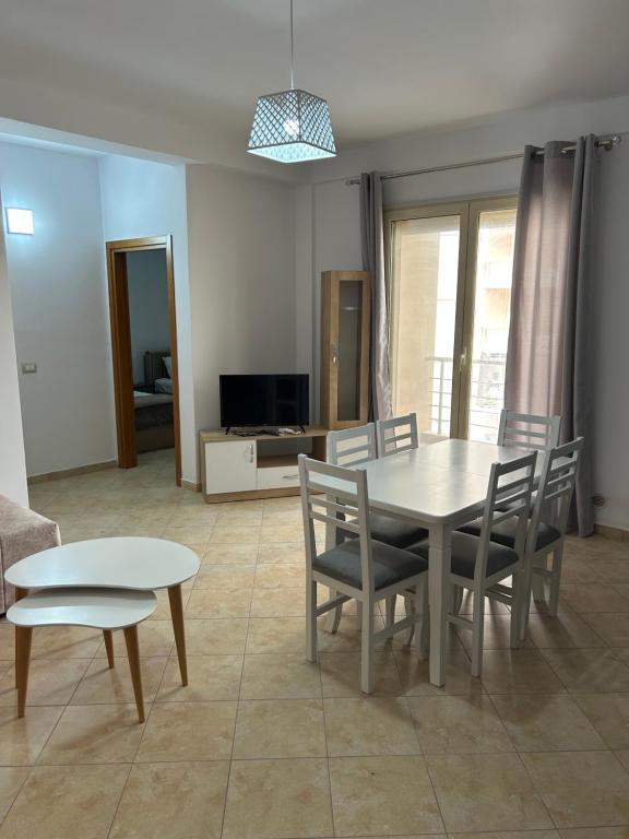 Xenia Apartment - B&B Vlore