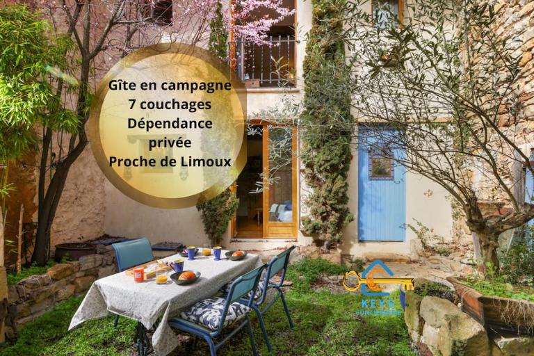 Villa en campagne avec cour intérieure - B&B Arques