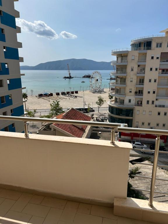 Ammos Apartment - B&B Valona