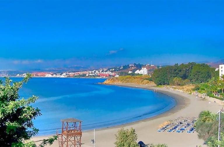 Valle Romano GOLF CAPITOLIO ESTEPONA - Bed and Breakfast Estepona