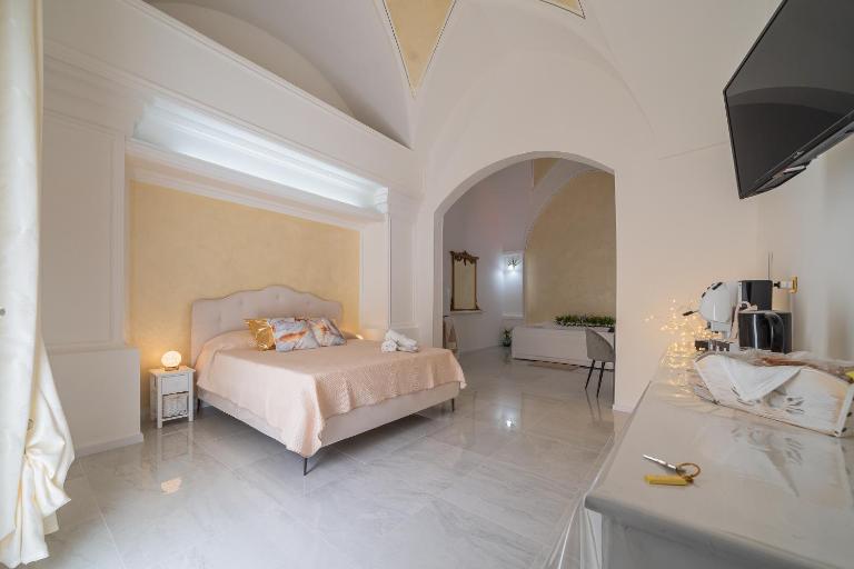 Le corti di Elena Martina - B&B Miggiano