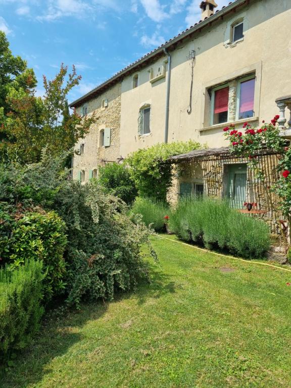 Domus Salviae - Bed and Breakfast Dieulefit
