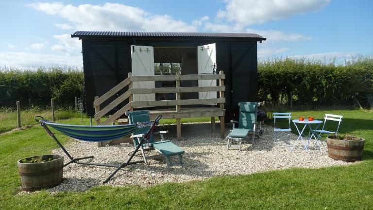 Elms Farm - B&B Alderton