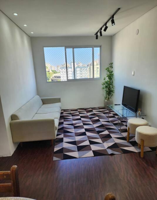 AP reformado em Santos próx Praia - B&B Santos