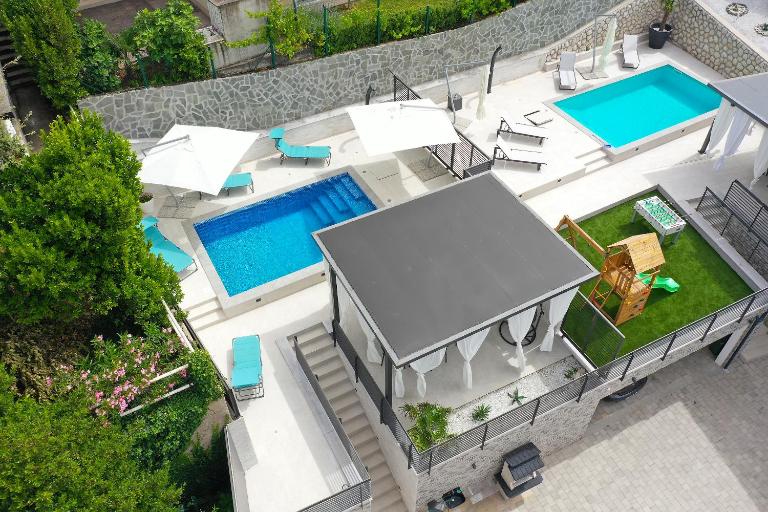 Kuća za odmor Ela - Bed and Breakfast Jadranovo