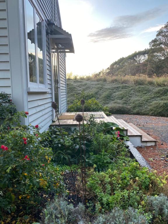 Ohariu Farm Cottage - B&B Johnsonville