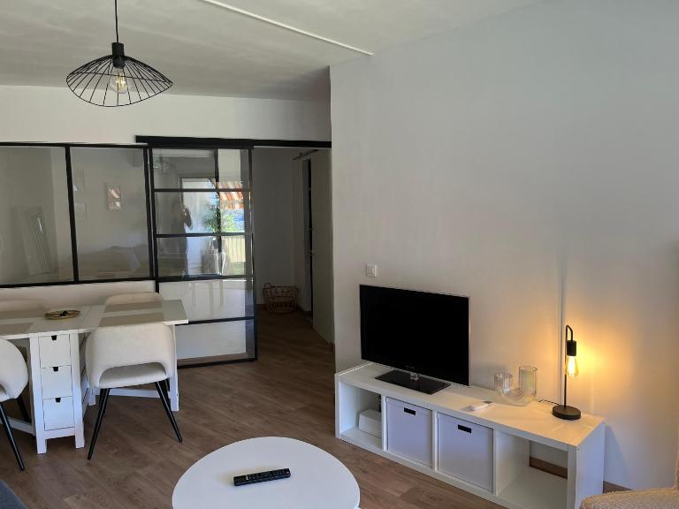 Charmant 2 pièces proche de Cannes - Ferienwohnung Mandelieu-la-Napoule