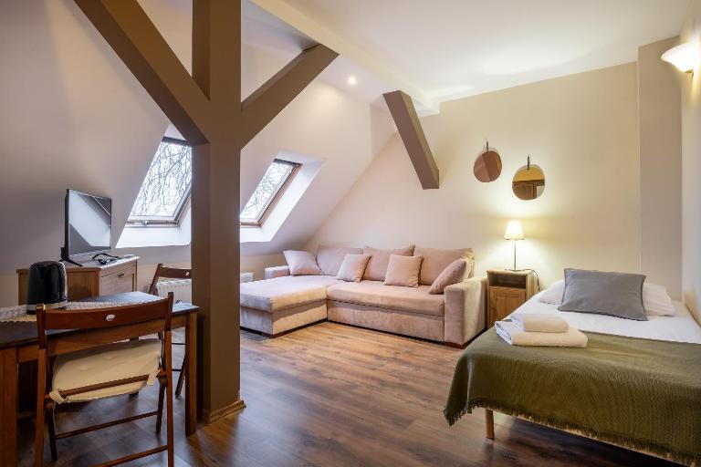 Folwark Minikowo - Agroturystyka w Borach Tucholskich - 5 pokoi z prywatnymi łazienkami - B&B Bysław