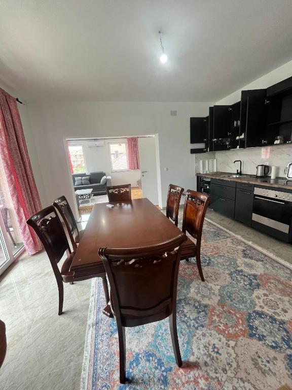 Villa Holiday - B&B Bihać