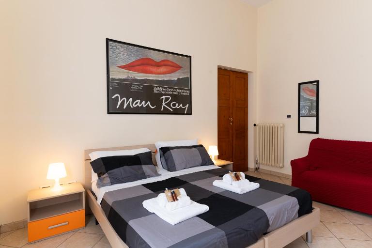 Sea Front Apartment City Centre - B&B Pescara