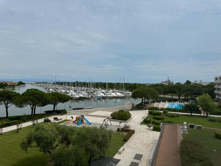 Aprillia Marittima - B&B Latisana