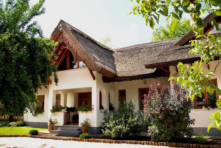Reichelhausen Vendégház - B&B Kiskunhalas