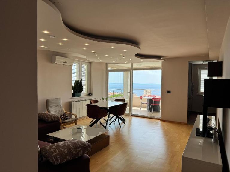 Sunny Day self check in - Bed and Breakfast Rijeka