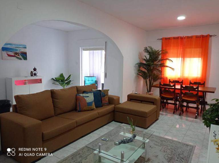 Lovely Apartment In Mindelo City Center - B&B Mindelo