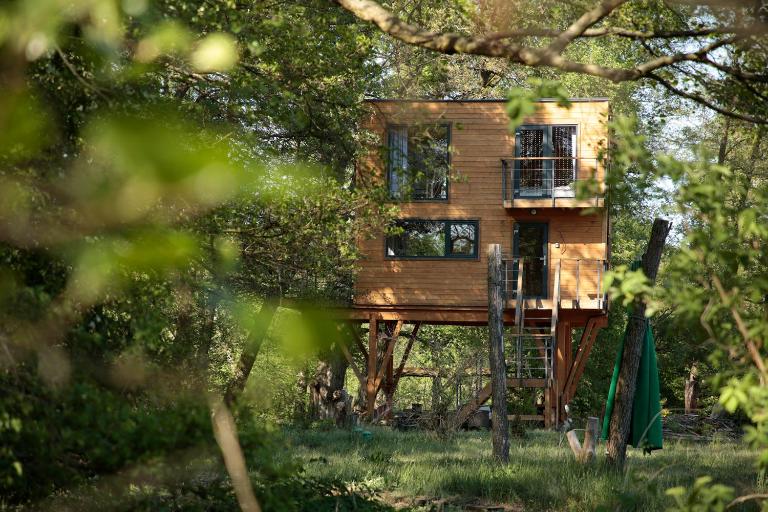 Domek na drzewie w Dolinie Uradu - Ferienwohnung Aurith