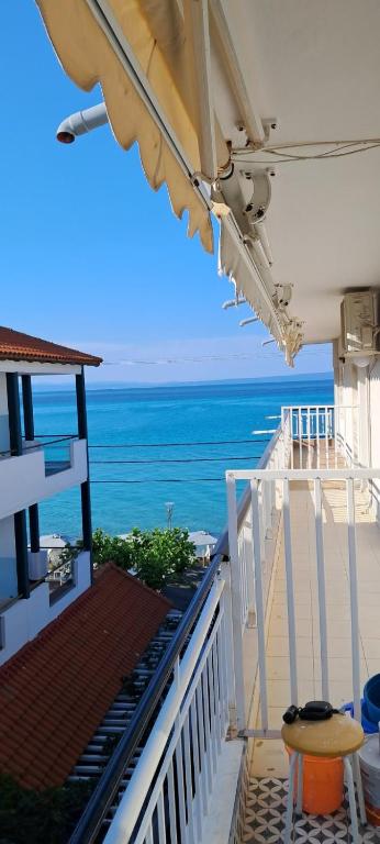 beach apartment - B&B Pefkochóri