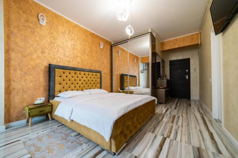 Studio Building Stefan Lake - B&B Mamaia