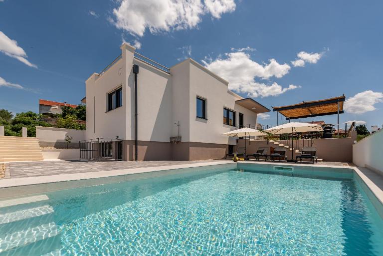 Villa Pava ZadarVillas - Bed and Breakfast Zadar