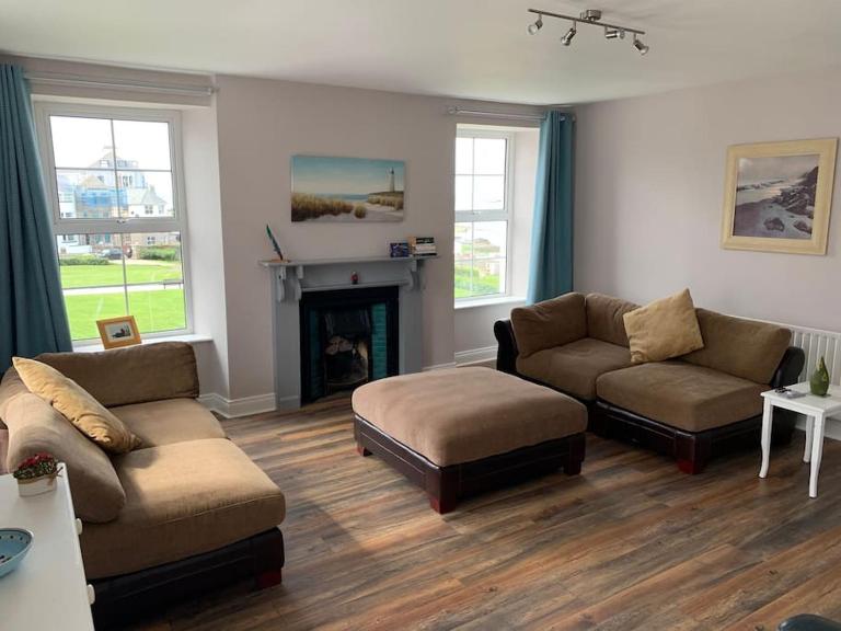 Blue Pool Townhouse,Portrush - B&B Portrush