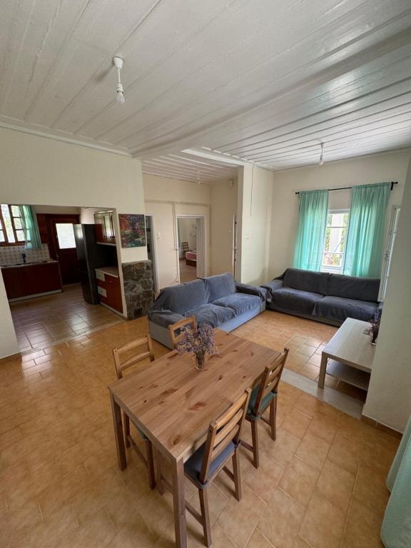 90m2 2 Bedroom Apartment in Myrina Center - Port of Myrina - Ferienwohnung Myrina