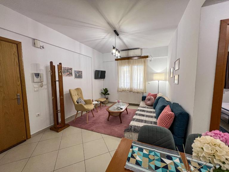 Dimitra House At Aigio By Greece Apartments - B&B Aígio