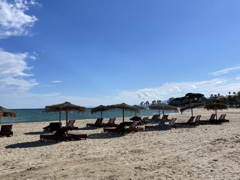 Casa adosada cerca del mar con solárium y patio, ideal para vacaciones en Cambrils - ES-9-173 - Ferienwohnung Cambrils