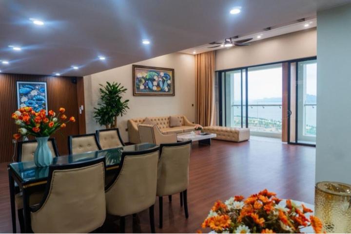 Mei penthouse - Bed and Breakfast Hạ Long