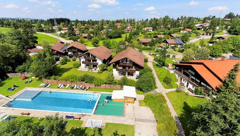 Ferienwohnungen im Feriendorf Reichenbach Nr 9 - B&B Nesselwang