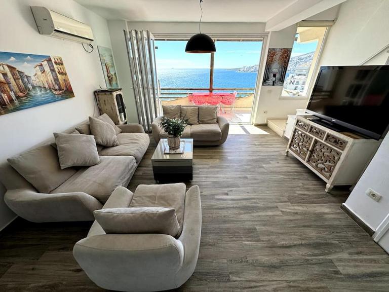 Elena - Luxury Diva Apartment - Chambres d'hôtes Saranda