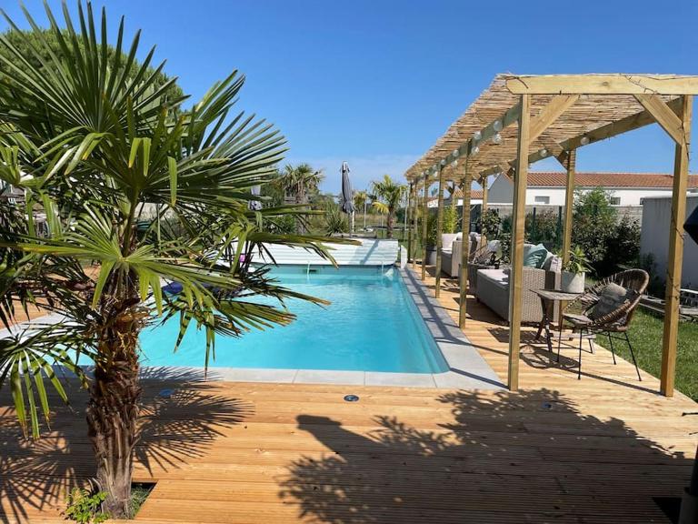 Villa de charme piscine chauffée St Pierre Oléron - B&B Saint-Pierre-d'Oléron