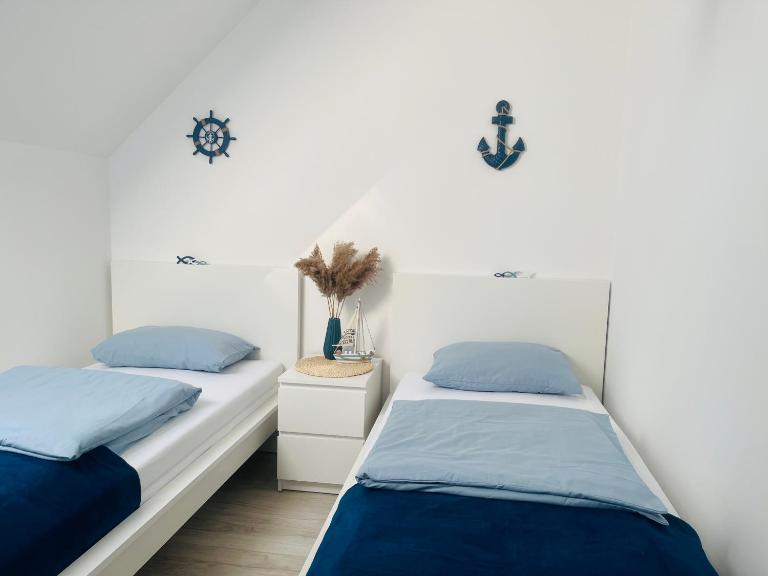 Apartament DWIE RYBKI - B&B Pobierowo
