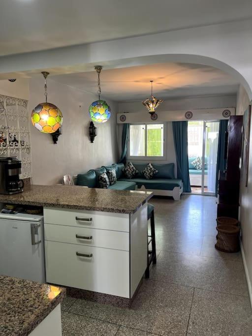 Beach-Appartment Marbel at Malabata Beach - B&B Tangier