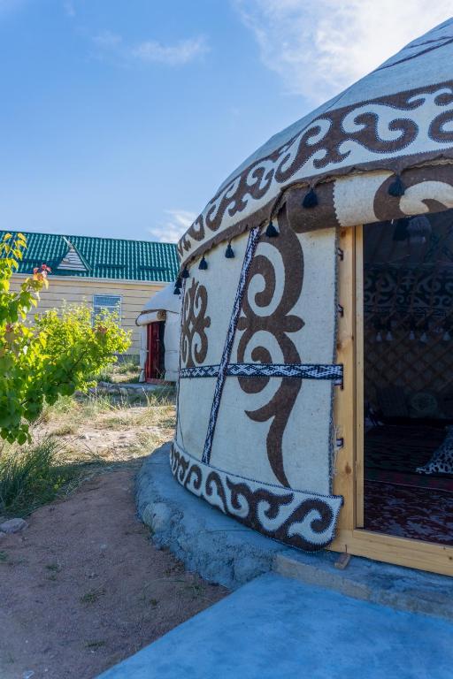 Guest house and yurt camp Svetlana - B&B Bokombayevskoye