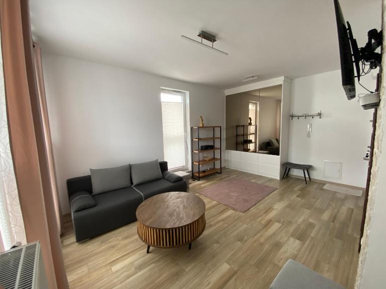 Przytulna kawalerka na Morenowej - B&B Olsztyn