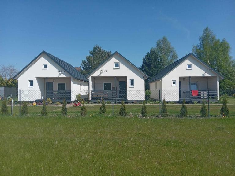 Domki nad morzem i jeziorem - Ferienwohnung Jezierzany