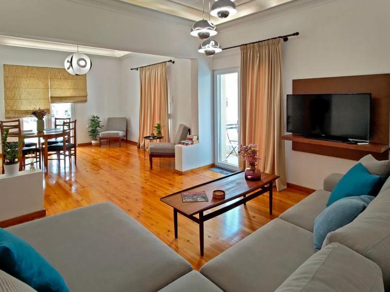 Meli City Lodge - Ferienwohnung Volos