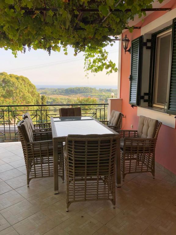 VerandaMK - Chambres d'hôtes Chavriáta