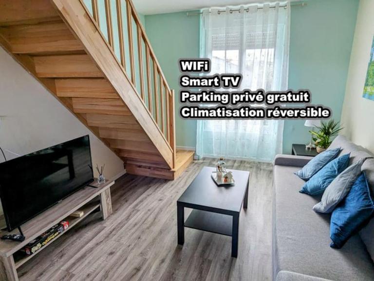 Les loges de Véro DUPLEX , appartement NEUF classé 3 étoiles - Garage vélo et moto - Parking Privé - 1 chambre et un canapé convertible - A 5 mn du centre de Verdun - Géré par PrestaZen'Services - B&B Thierville-sur-Meuse