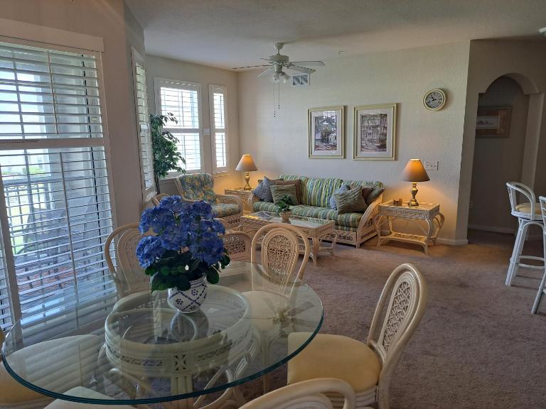 Terrace Ridge 3BR, 2BA Condo Close to Disney & Universal - Chambres d'hôtes Davenport