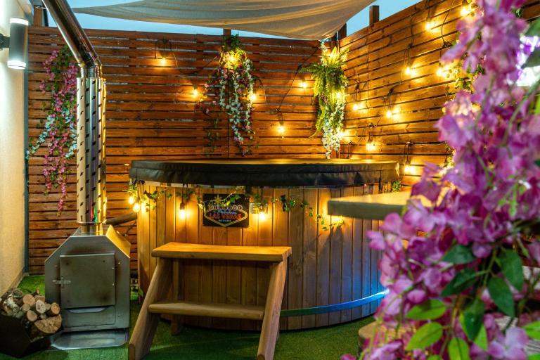 Apartament z Jacuzzi na Wyłączność Łeba nad Morzem - Chambres d'hôtes Łeba