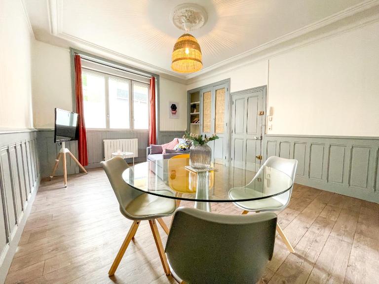 L'Espaly - appartement rénové, 600 m du centre historique - B&B Espaly-Saint-Marcel