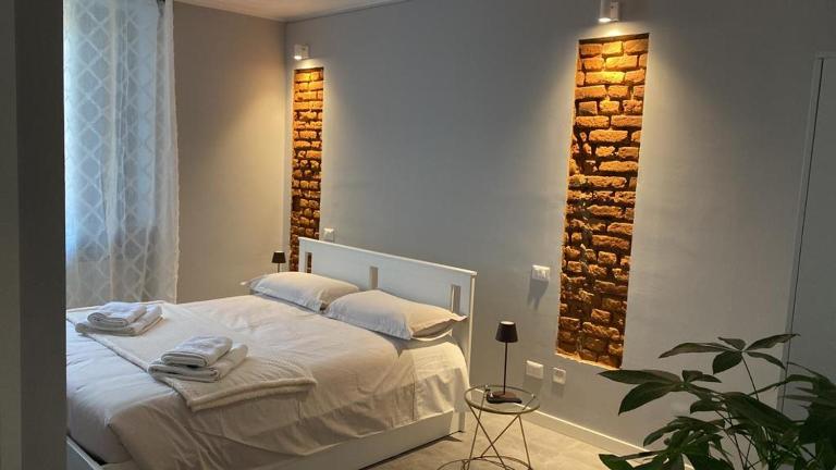 B&Bi13 - Ferienwohnung Magenta
