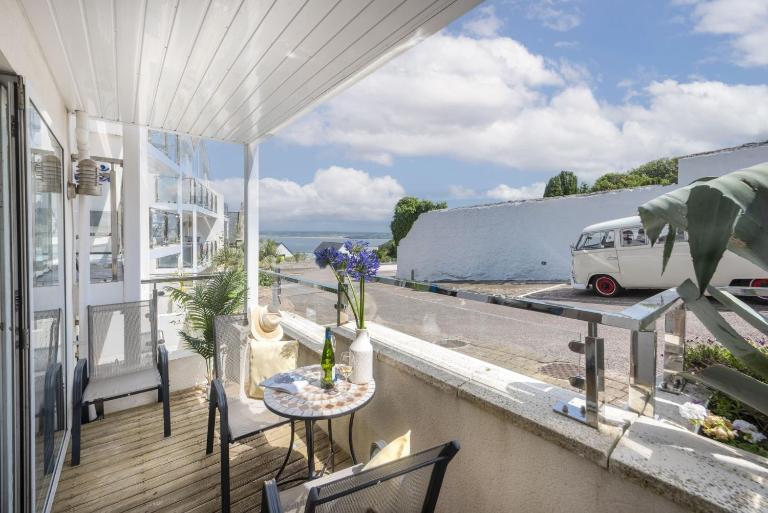 Apartment By The Sea, Wi-Fi, Pets Accepted - Chambres d'hôtes St Ives