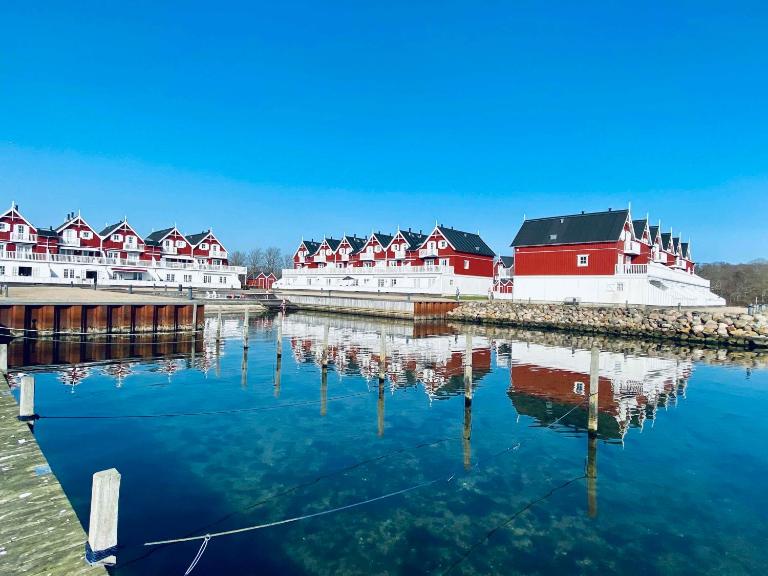 Luxury Holiday Home With Sea View - Ferienwohnung Gråsten